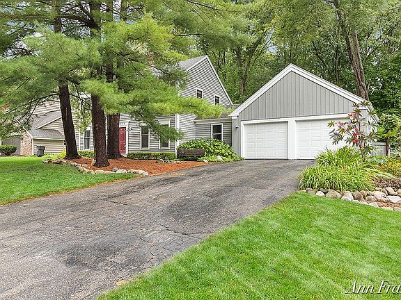 3rd image of 6845 Forest Valley Dr SE