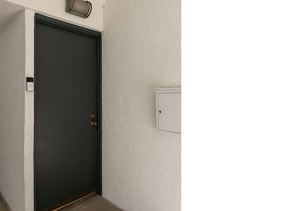 2nd image of 2330 Silver Ridge Ave