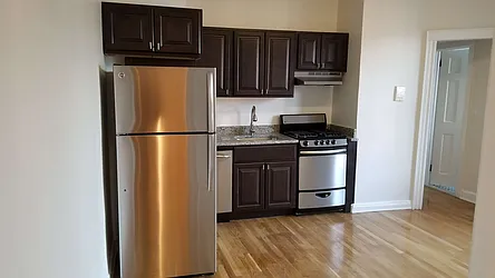 Rented by Realty Queens LLC