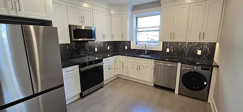 3627 Corlear Ave #1R Photo 1