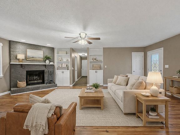5th image of 6483 Dogwood Dr