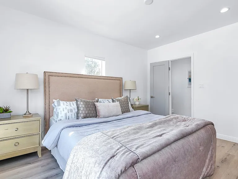 1510 S Durango Ave — Photo 18