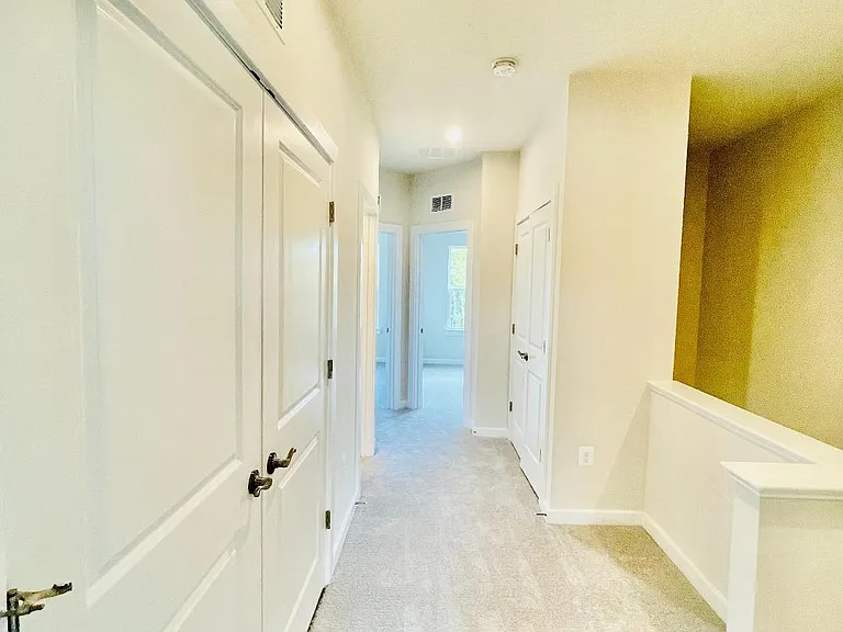 17912 Woods Overlook Dr — Photo 10