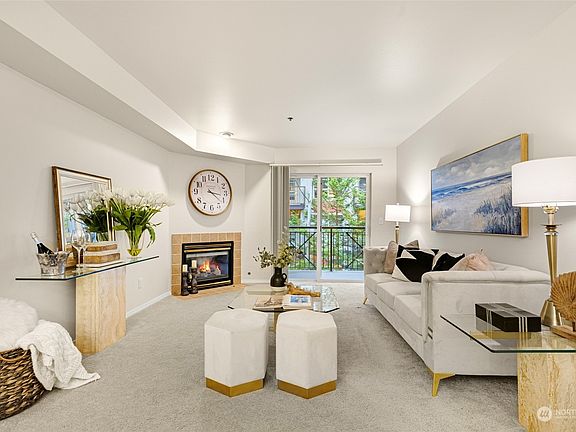 2nd image of 7912 170th Avenue NE #204