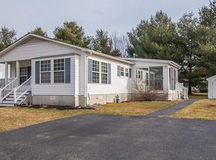 55 Country Dr, Bridgewater, MA 02324