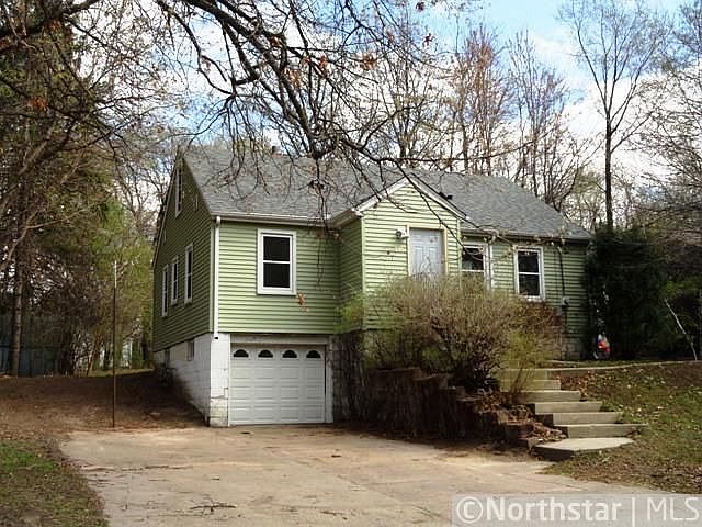 1st image of 2954 Mildred Dr