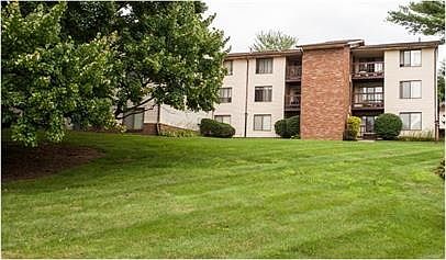 2nd image of 2800 Thackeray Ave NW APT F