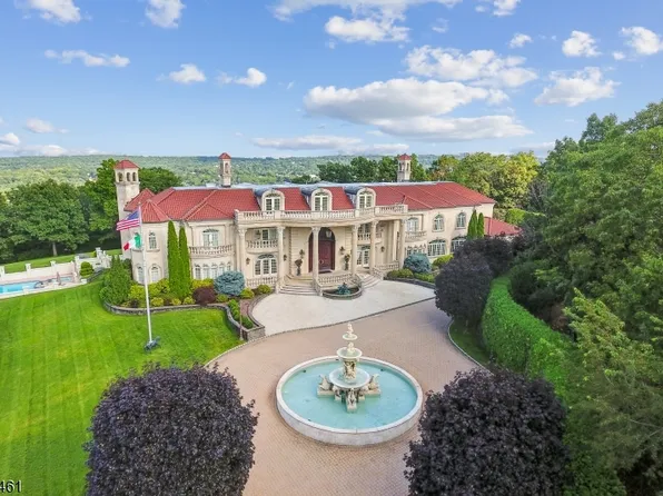 50 Laura Dr, Cedar Grove Twp., NJ 07009