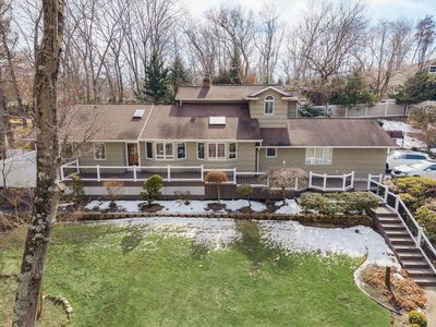 94 Lone Oak Path, Smithtown, NY, 11787