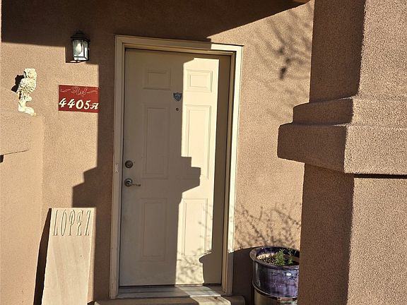 3rd image of 4405 Santo Domingo St Unit A