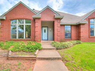 400 McDonald Dr, Edmond, OK 73034