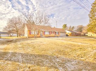 1715 Charlotte Dr, Rockford, IL 61108