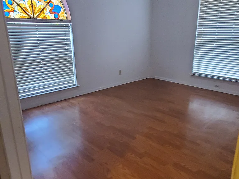 14219 Brook Hollow Blvd — Photo 21