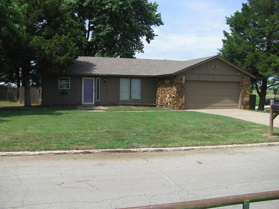 Front Street View