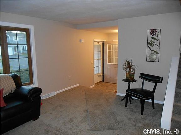 5th image of 5329 Amalfi Dr