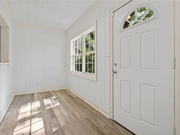 5th image of 309 Morgan Ave