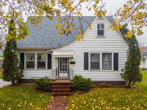 725 S 4TH AVENUE, Wausau, WI 54401
