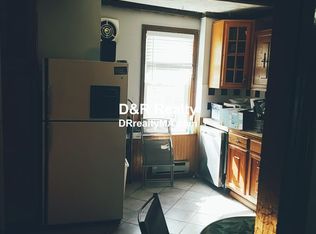 201 3rd St #3, Cambridge, MA 02141