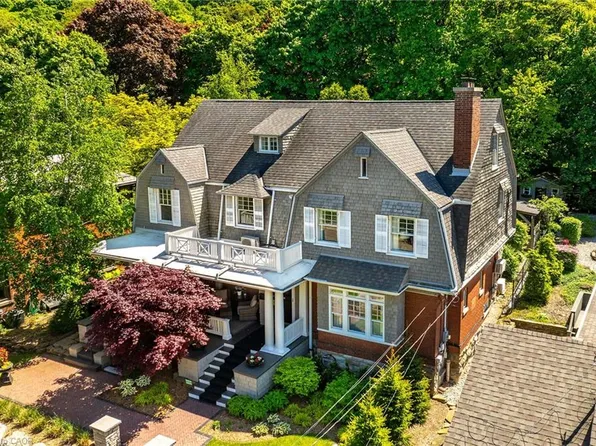 53 Glenfern Ave, Hamilton, ON L8P 2T6