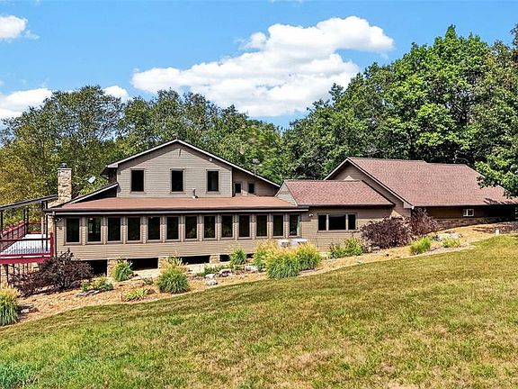 3rd image of 6388 Salamone Rd
