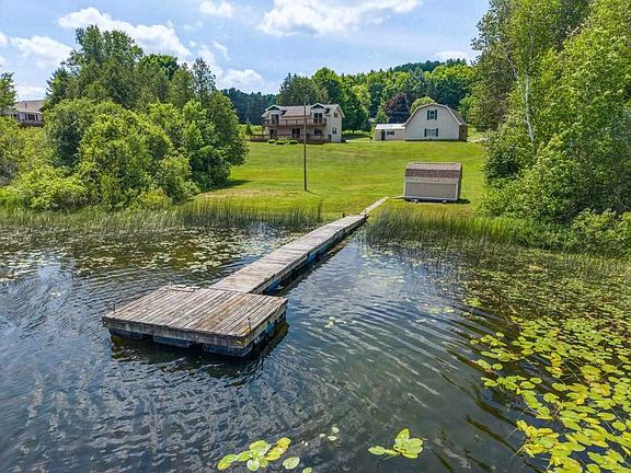 4th image of 9412 Six Mile Lake Rd