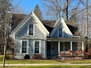 38 Maple Ave, Hamilton, NY 13346