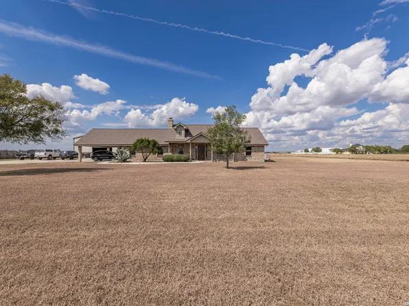 1867 Fm 758, New Braunfels, TX 78130
