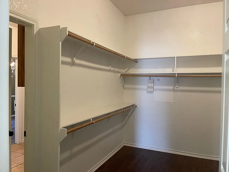 4322 Gleneagles Dr — Photo 5