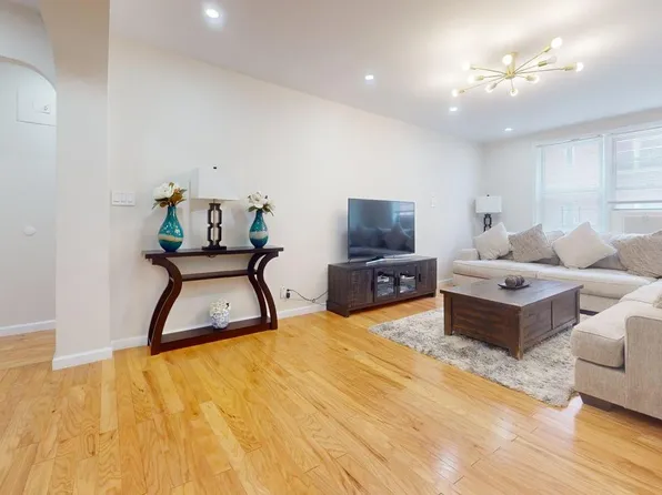 67-40 Booth Street image 11 of 40