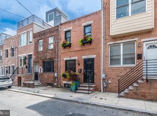1530 Manton St, Philadelphia, PA 19146