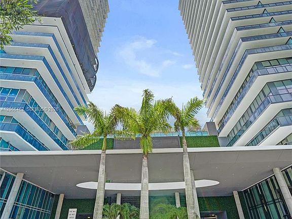 3rd image of 1170 E Hallandale Beach Blvd #1111