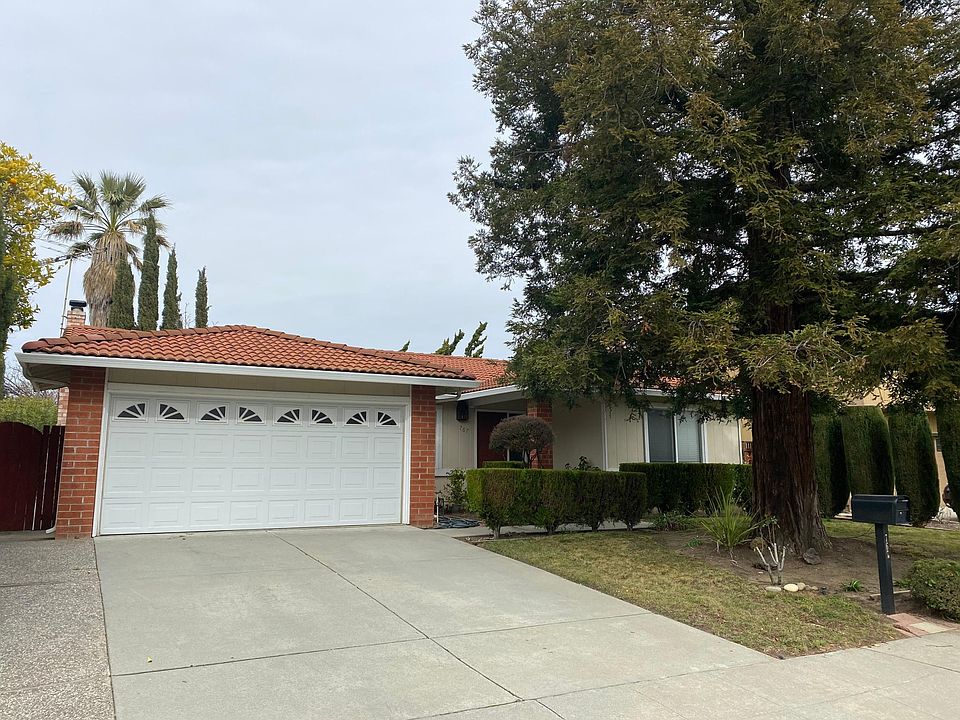 1st image of 767 Lynxwood Ct