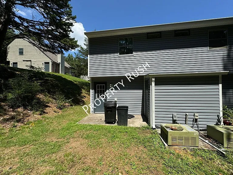 1511 Rustic Dr NW #1511 — Photo 23