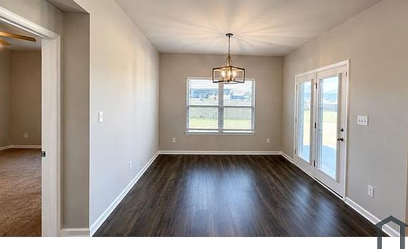 4th image of 29751 Glenrose Way