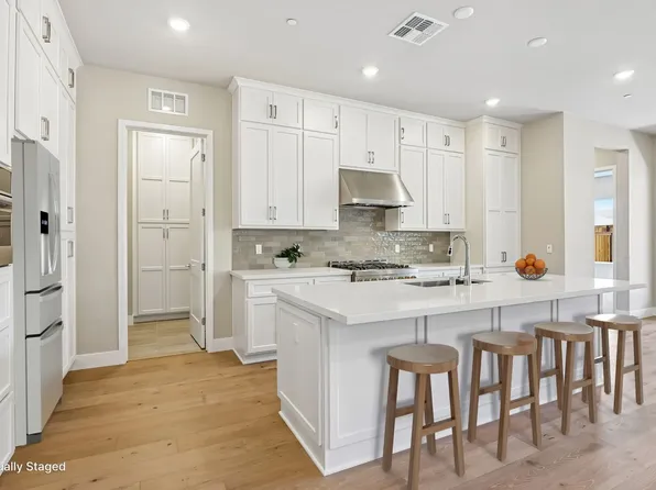 1046 Riverbend Dr, Brentwood, CA 94513
