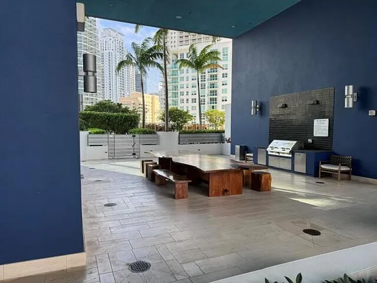 1300 Brickell Bay Dr #2105 — Photo 33
