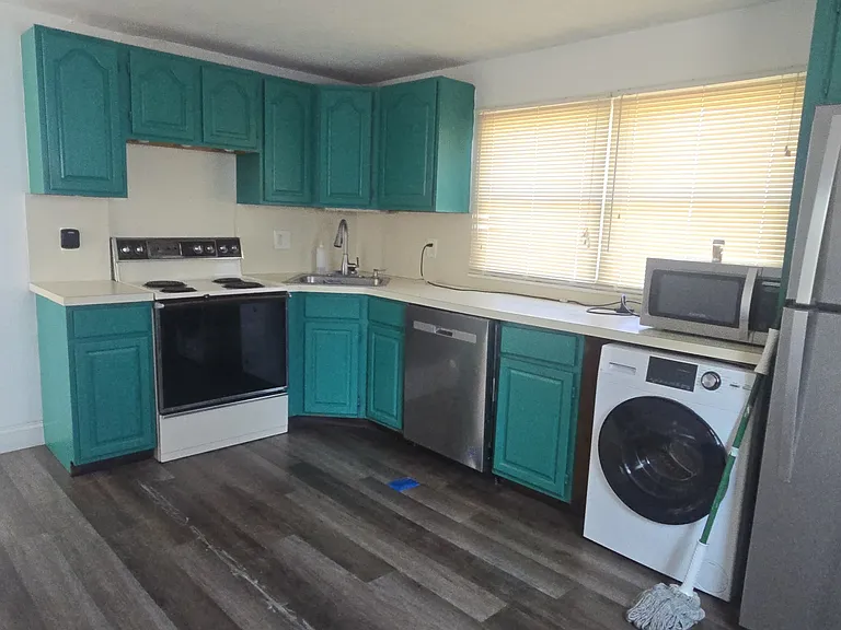 42 Fireplace Ln #2 — Photo 3
