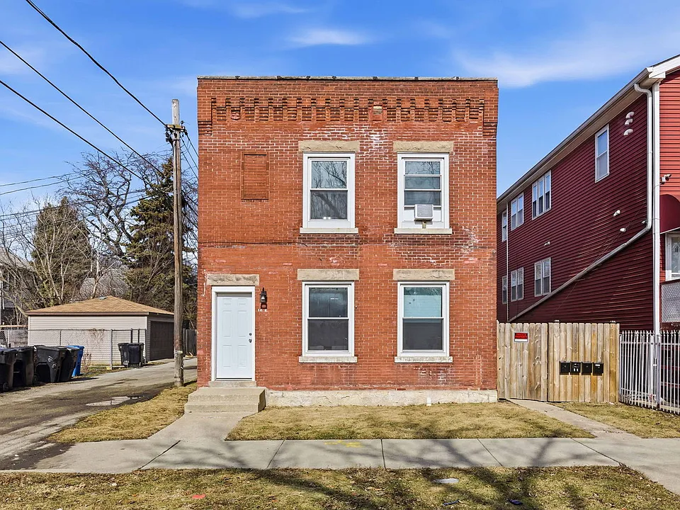 16 E 118th Pl #1F