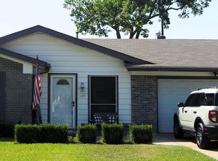 1125 Pebblebrook Dr, Lewisville, TX 75067