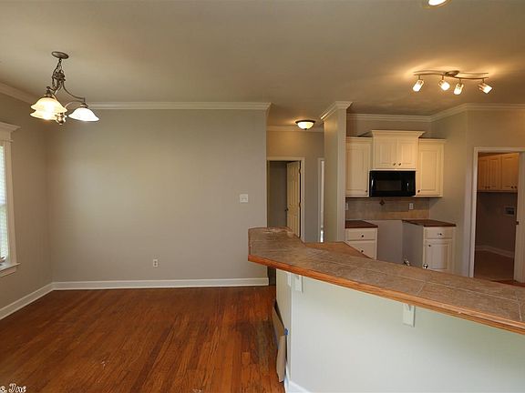 4th image of 2816 Richland Park Dr