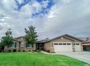 10702 Barrichello St, Bakersfield, CA 93314
