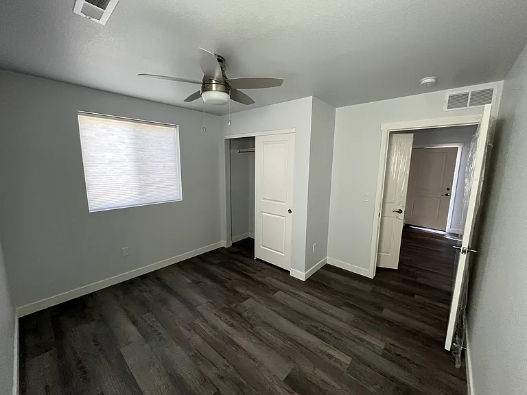 4342 W Custer Pl #1/2 — Photo 7