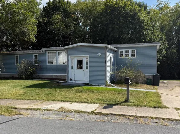 115 Taroli St #L20-22, Old Forge, PA 18518