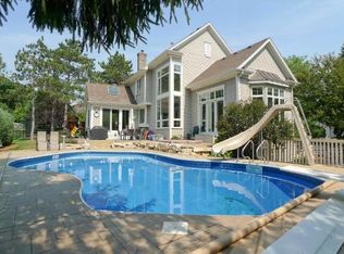 1634 Corral Ln, Woodbury, MN 55125