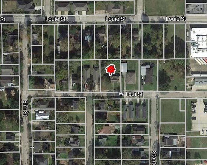 2nd image of 114 W 15th St