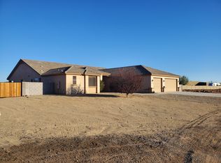 1827 W Adamanda Ct, Phoenix, AZ 85086