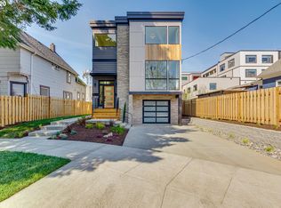 4259 SE Yamhill St, Portland, OR 97215