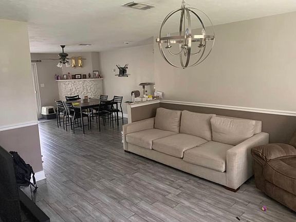 3rd image of 3241 Arbor Hill Way