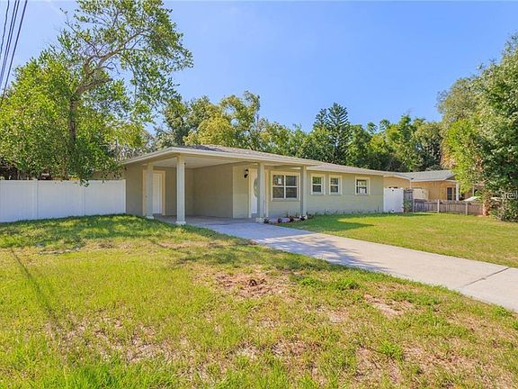 4th image of 7609 Sharon Dr
