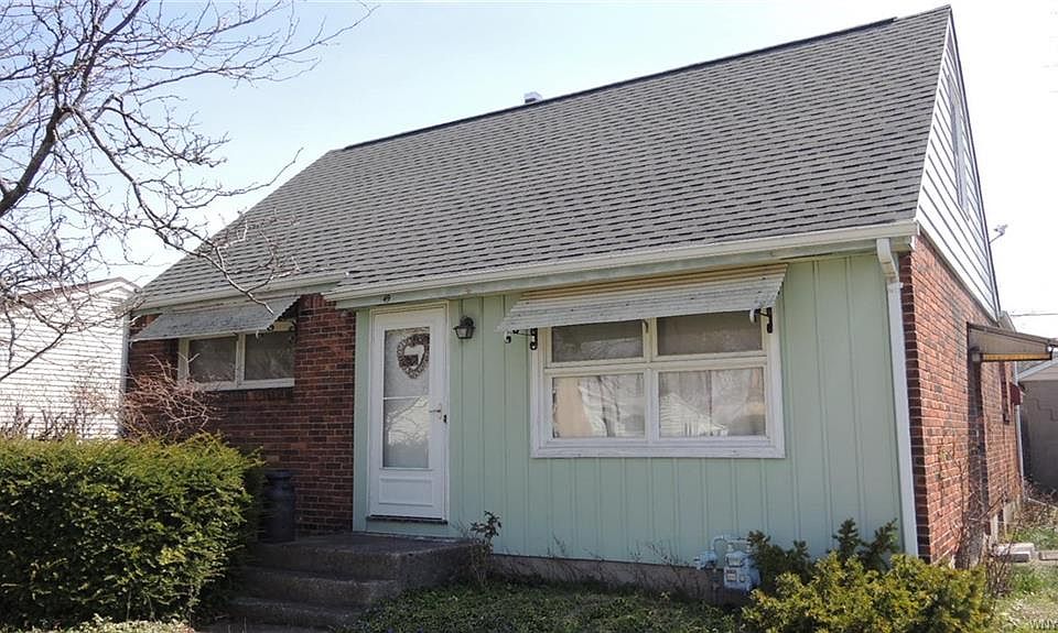 1st image of 49 Delray Dr